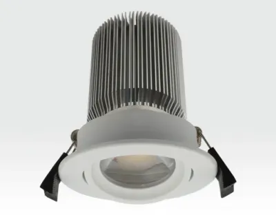 15W LED Spot weiß klar Warm Weiß / 750lm IP44 230VAC — Bild 3